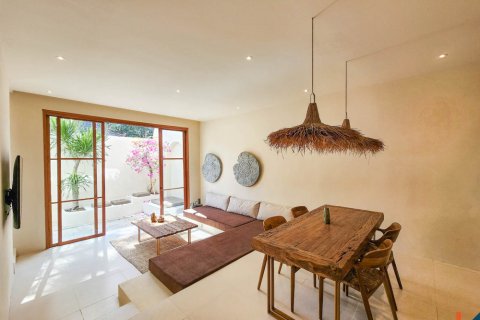 2 bedrooms Villa in Tumbak Bayuh, Mengwi, Badung, Bali (11364) 9