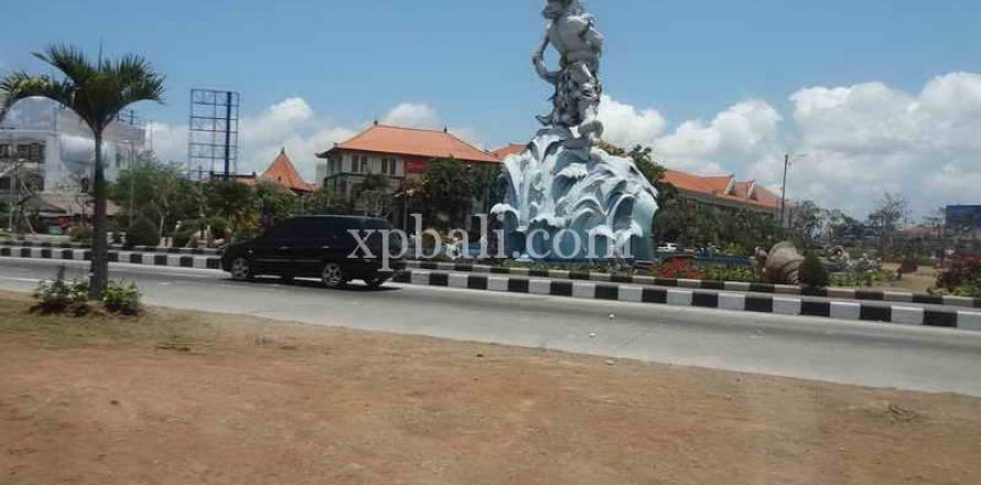 2500m2 Land in Kuta, Badung, Bali (962)