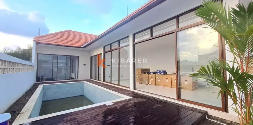 2 bedrooms Villa in Kerobokan, Badung, Bali (13367)