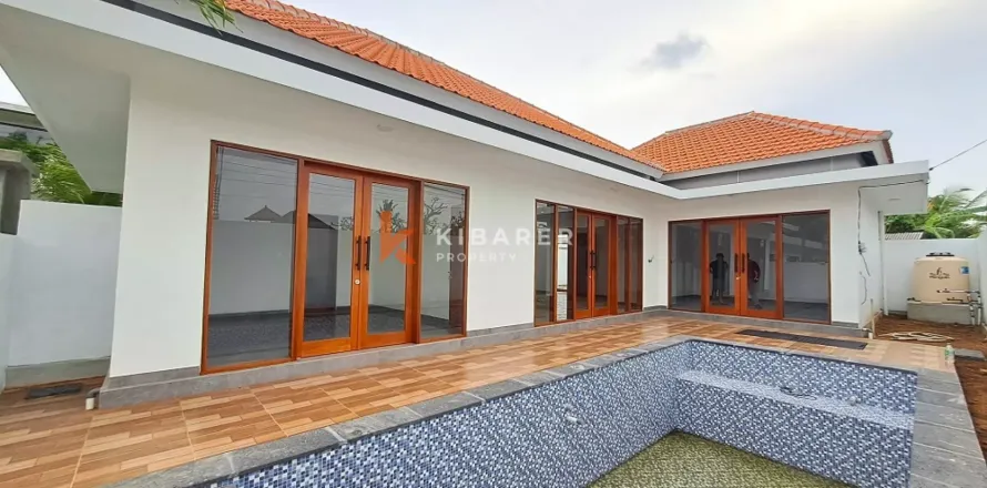 2 bedrooms Villa in Badung, Bali (13368)