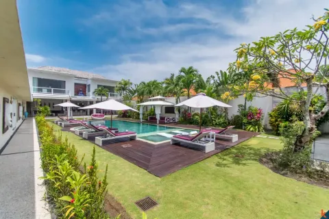 8 bedrooms Villa in Kerobokan, Badung, Bali (10976) 8
