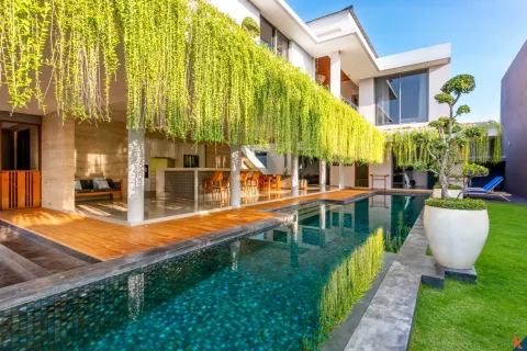 3 bedrooms Villa in Kerobokan, Badung, Bali (10978) 2