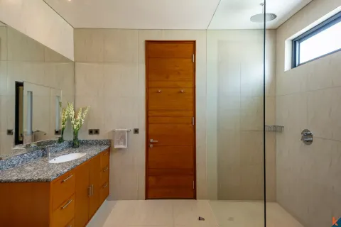 3 bedrooms Villa in Kerobokan, Badung, Bali (10978) 21