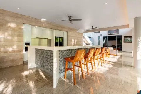 3 bedrooms Villa in Kerobokan, Badung, Bali (10978) 6