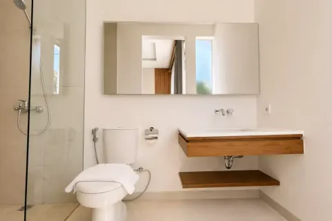 4 bedrooms Villa in South Denpasar, Denpasar, Bali (13747) 17