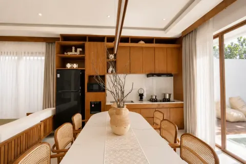 4 bedrooms Villa in South Denpasar, Denpasar, Bali (13747) 10