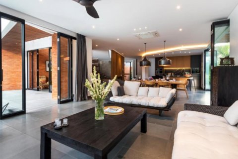 4 bedrooms Villa in Kerobokan, Badung, Bali (1495) 10