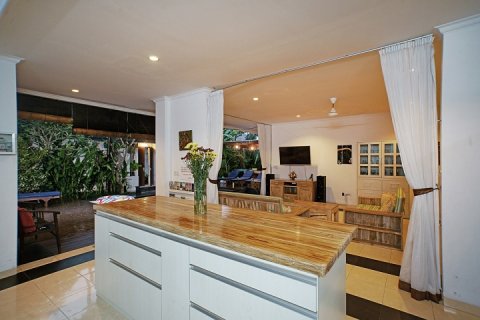 5 bedrooms Villa in Seminyak, Badung, Bali (1493) 4