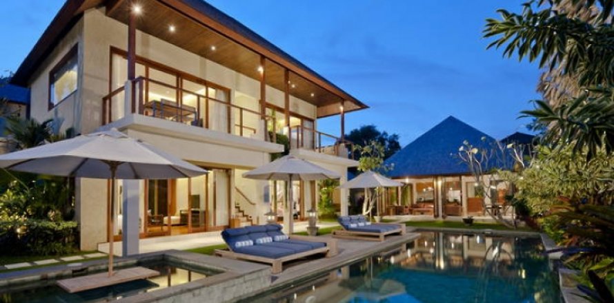 3 bedrooms Villa in Seminyak, Badung, Bali (1490)
