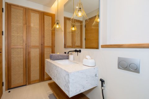 Vila 4 kamar tidur di Canggu, Badung, Bali (15845) 25