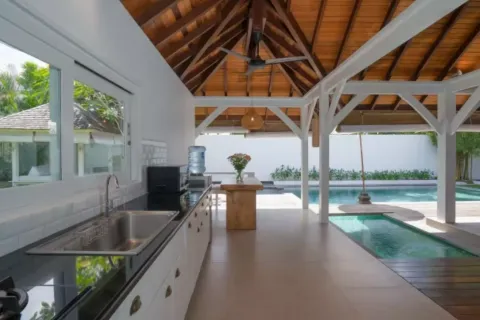3 bedrooms Villa in Tibubeneng, Badung, Bali (11008) 13