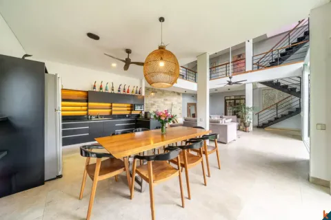 4 bedrooms Villa in Denpasar, Bali (11009) 5