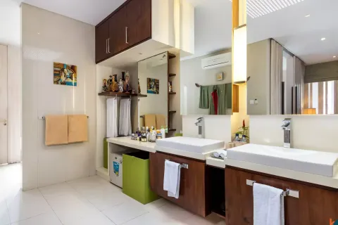 3 bedrooms Villa in Seminyak, Badung, Bali (11500) 23