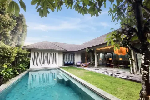 Vila 3 kamar tidur di Seminyak, Badung, Bali (11500)