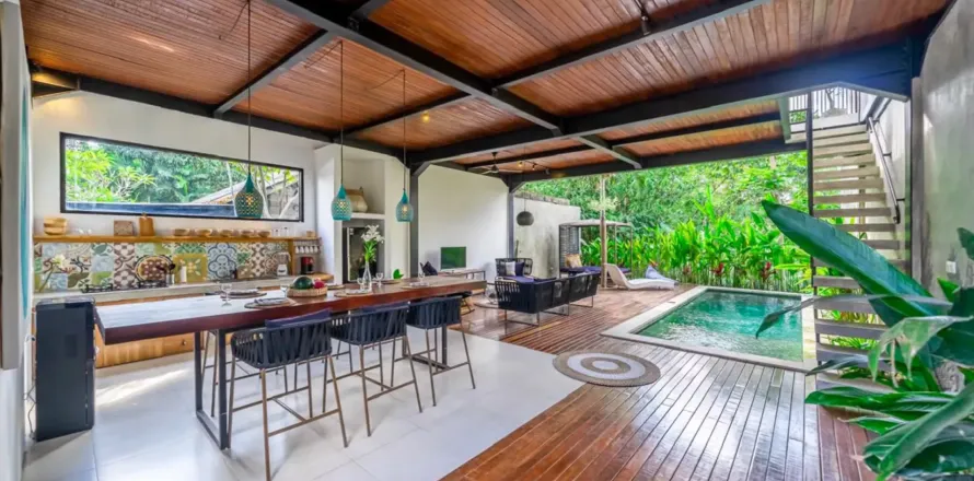 3 bedrooms Villa in Tumbak Bayuh, Mengwi, Badung, Bali (10811)