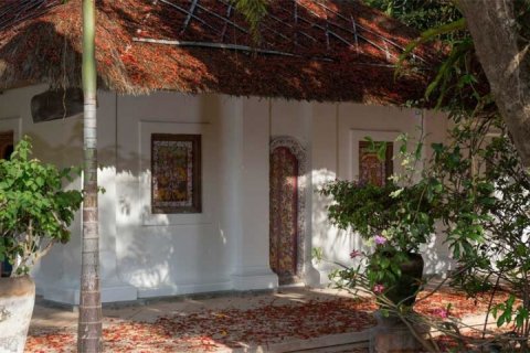 Вилла с 6 спальнями в Южный Денпасар, Денпасар, Бали (1126) 8
