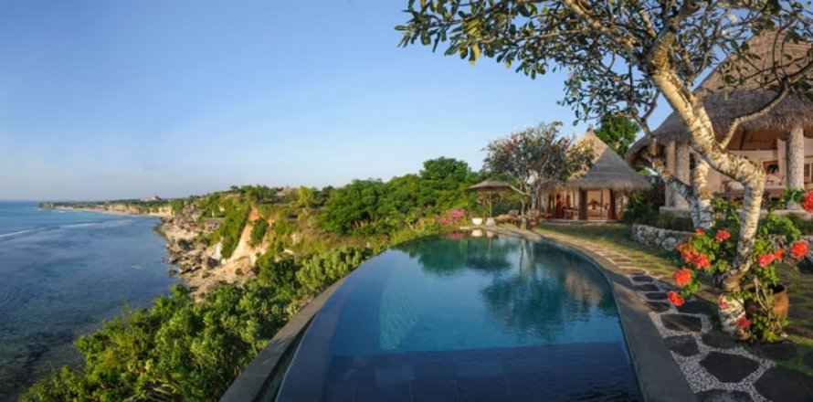3 bedrooms Villa in South Kuta, Badung, Bali (1123)