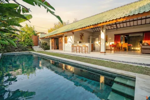 Vila 7 kamar tidur di Badung, Bali (10831)