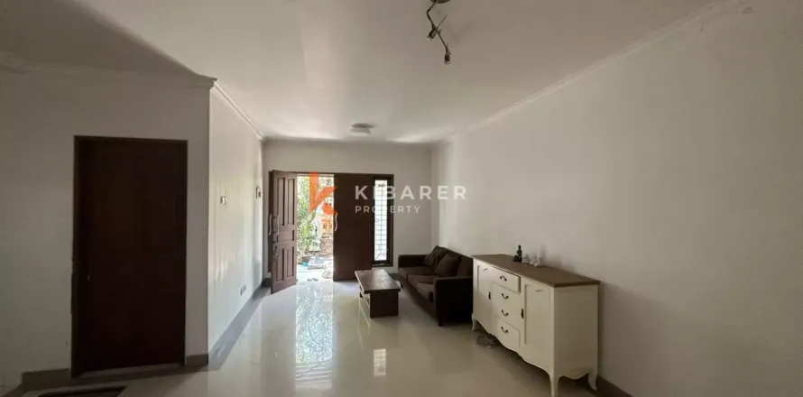 4 bedrooms Villa in Denpasar, Bali (13143)