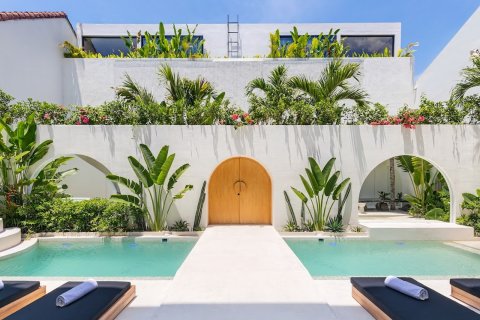 AV WHITE VILLAS in Tibubeneng, Badung, Bali (10172)