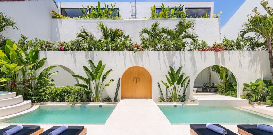 AV WHITE VILLAS in Tibubeneng, Badung, Bali (10172)