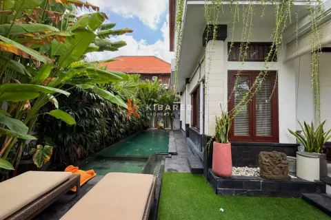 Vila 3 kamar tidur di Tibubeneng, Badung, Bali (14067)