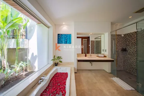 Vila 3 kamar tidur di Tibubeneng, Badung, Bali (14068) 12