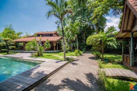 4 bedrooms Villa in Badung, Bali (11128) 5