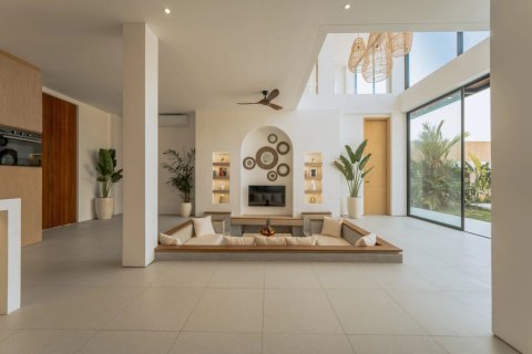 4 bedrooms Villa in Canggu, Badung, Bali (14471) 6