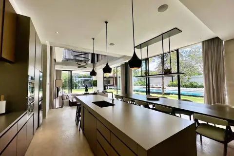 4 bedrooms Villa in Kerobokan, Badung, Bali (11432) 16