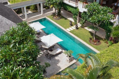 Vila 5 kamar tidur di Seminyak, Badung, Bali (8530)