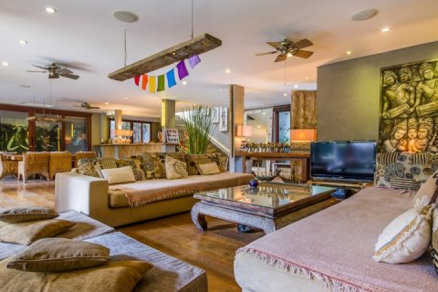 6 bedrooms Villa in Seminyak, Badung, Bali (1219) 15