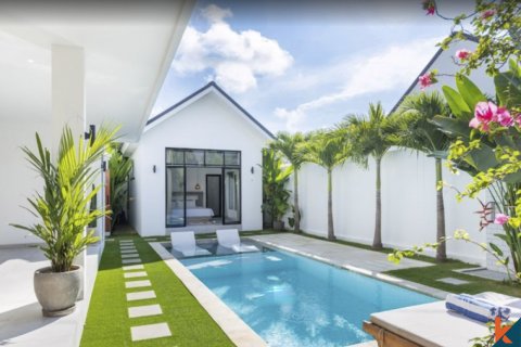 Vila 4 kamar tidur di Canggu, Badung, Bali (11271)