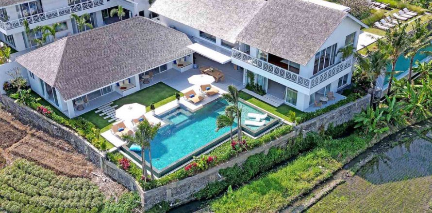 4 bedrooms Villa in Canggu, Badung, Bali (11495)