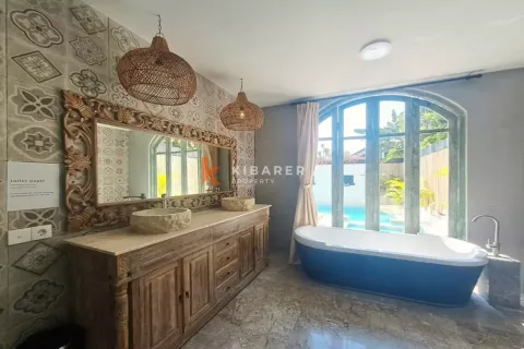 Vila 3 kamar tidur di Tibubeneng, Badung, Bali (13216) 15