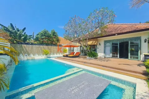 Vila 3 kamar tidur di Tibubeneng, Badung, Bali (13216)