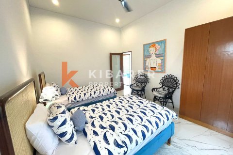 Vila 4 kamar tidur di Canggu, Badung, Bali (13212) 15