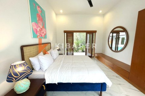 Vila 4 kamar tidur di Canggu, Badung, Bali (13212) 13