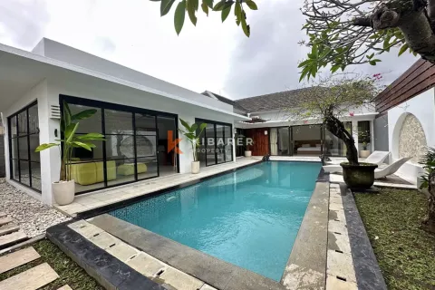 Vila 2 kamar tidur di Kerobokan, Badung, Bali (13311)