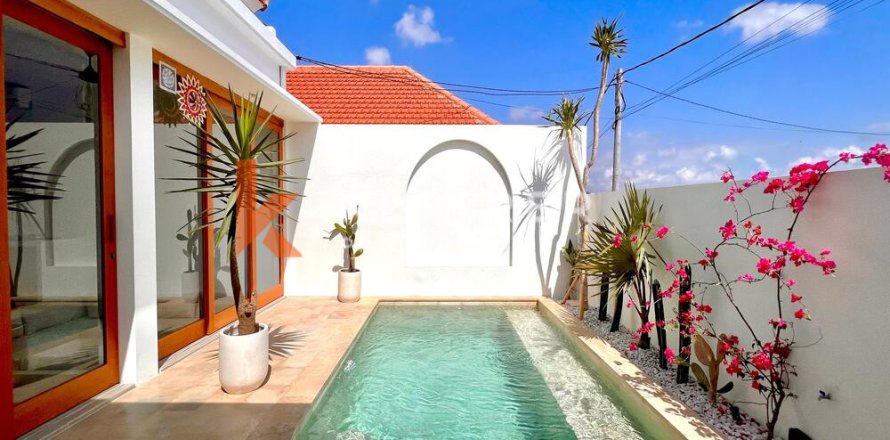 3 bedrooms Villa in Pererenan, Mengwi, Badung, Bali (12983)