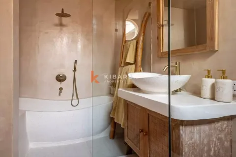 Вилла с 2 спальнями в Кута, Бадунг, Бали (12984) 9
