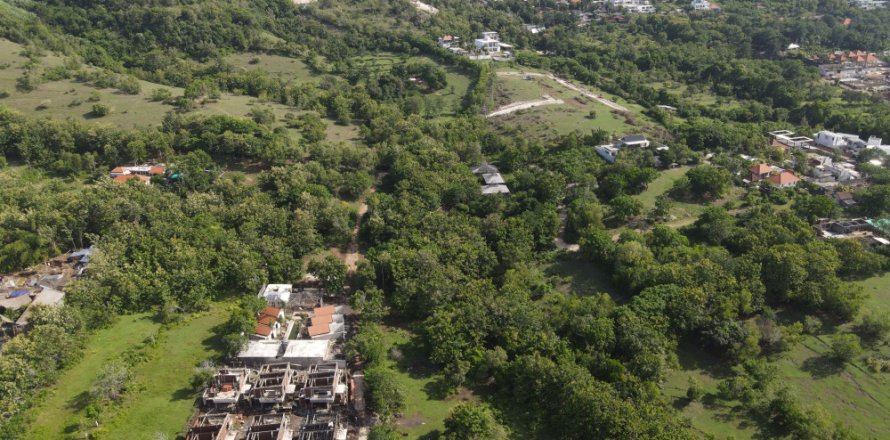 Land in Pecatu, Badung, Bali (11830)