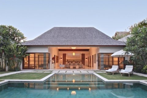 Vila 2 kamar tidur di Seminyak, Badung, Bali (1369)