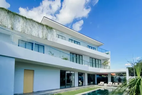 Vila 4 kamar tidur di Pererenan, Mengwi, Badung, Bali (11207)