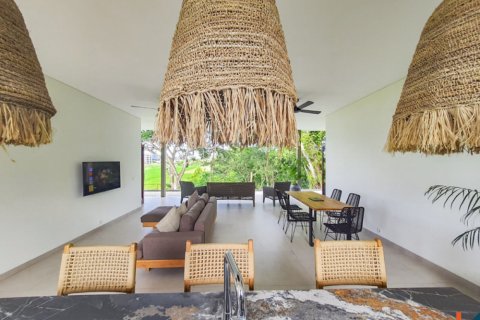 5 bedrooms Villa in Badung, Bali (11212) 13