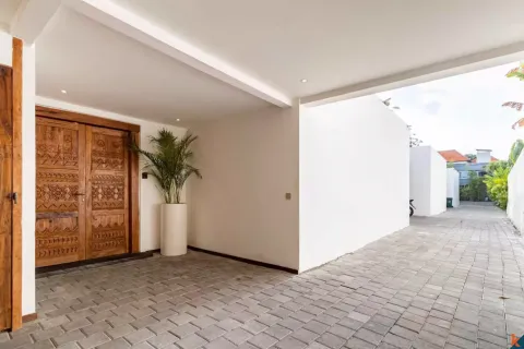 5 bedrooms Villa in Badung, Bali (10768) 21