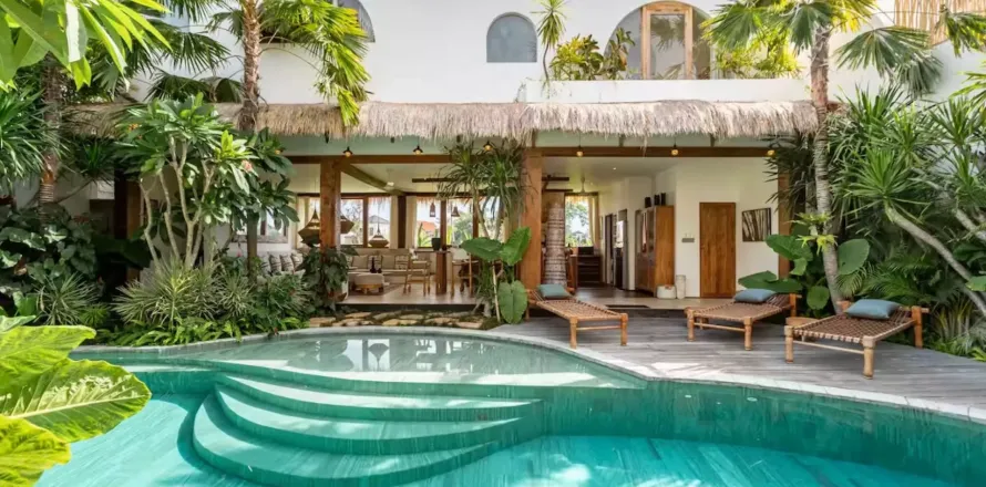 5 bedrooms Villa in Badung, Bali (10768)