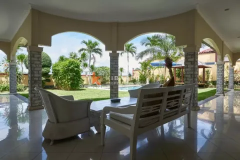 3 bedrooms Villa in Ungasan, Badung, Bali (13190) 8