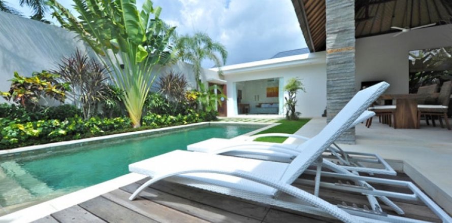 2 bedrooms Villa in Seminyak, Badung, Bali (2202)
