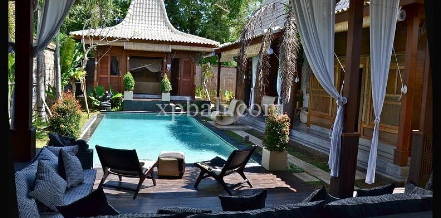3 bedrooms Villa in Tampaksiring, Gianyar, Bali (6016)